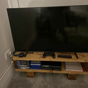 Jasmin added a photo of their purchase