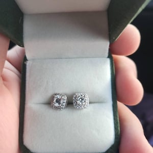 Juan added a photo of their purchase
