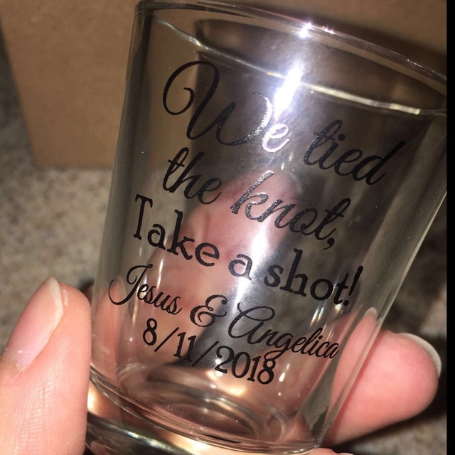 100 Wedding Favor Custom Personalized Plastic Shot Glasses Etsy