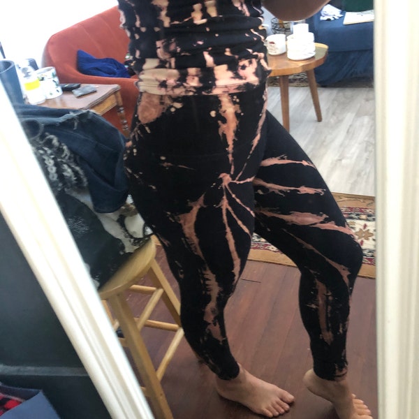 Dreamy V-Neck Top, Tie Dye