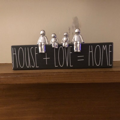 Figurine Enceinte - We Made A Family Figurines Supplémentaires