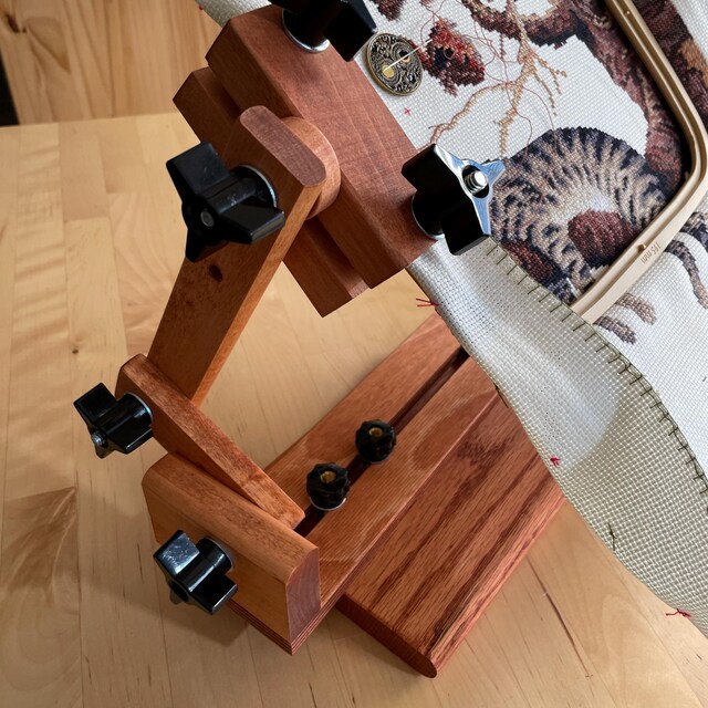 ZFCL A | K's Creations Stained Adjustable Z-frame Lap Frame