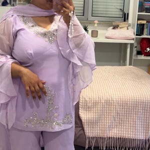 Kushnuma added a photo of their purchase