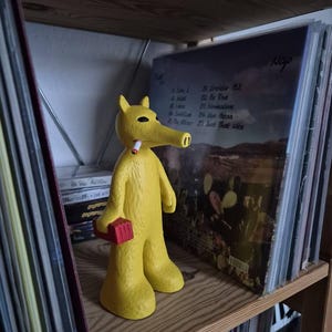 Quasimoto-inspired XL Art Sculpture – Custom Resin Toy (preorder