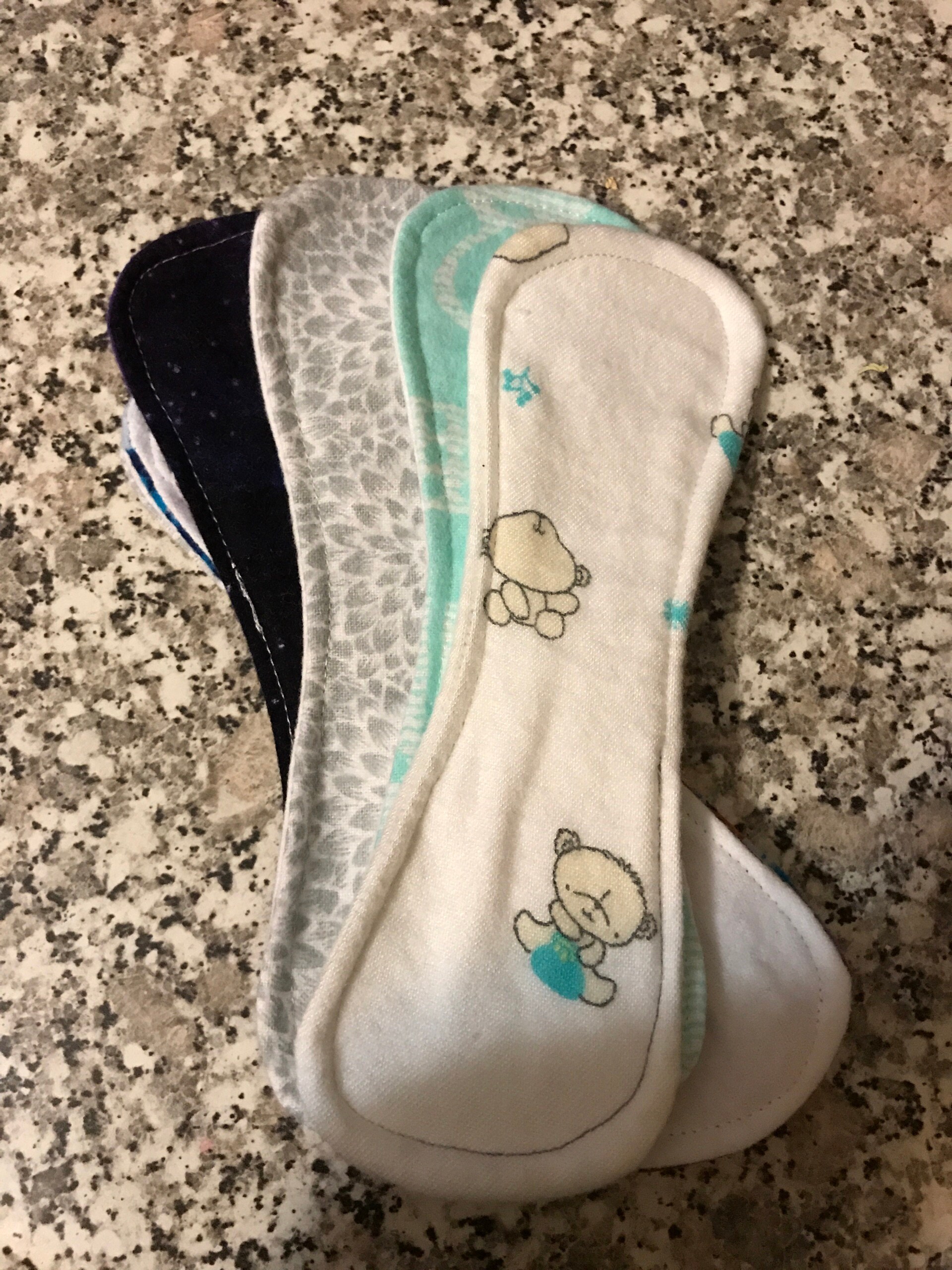7.5 WINGLESS CLOTH PANTYLINERS & Pads / Panty Liners No snaps