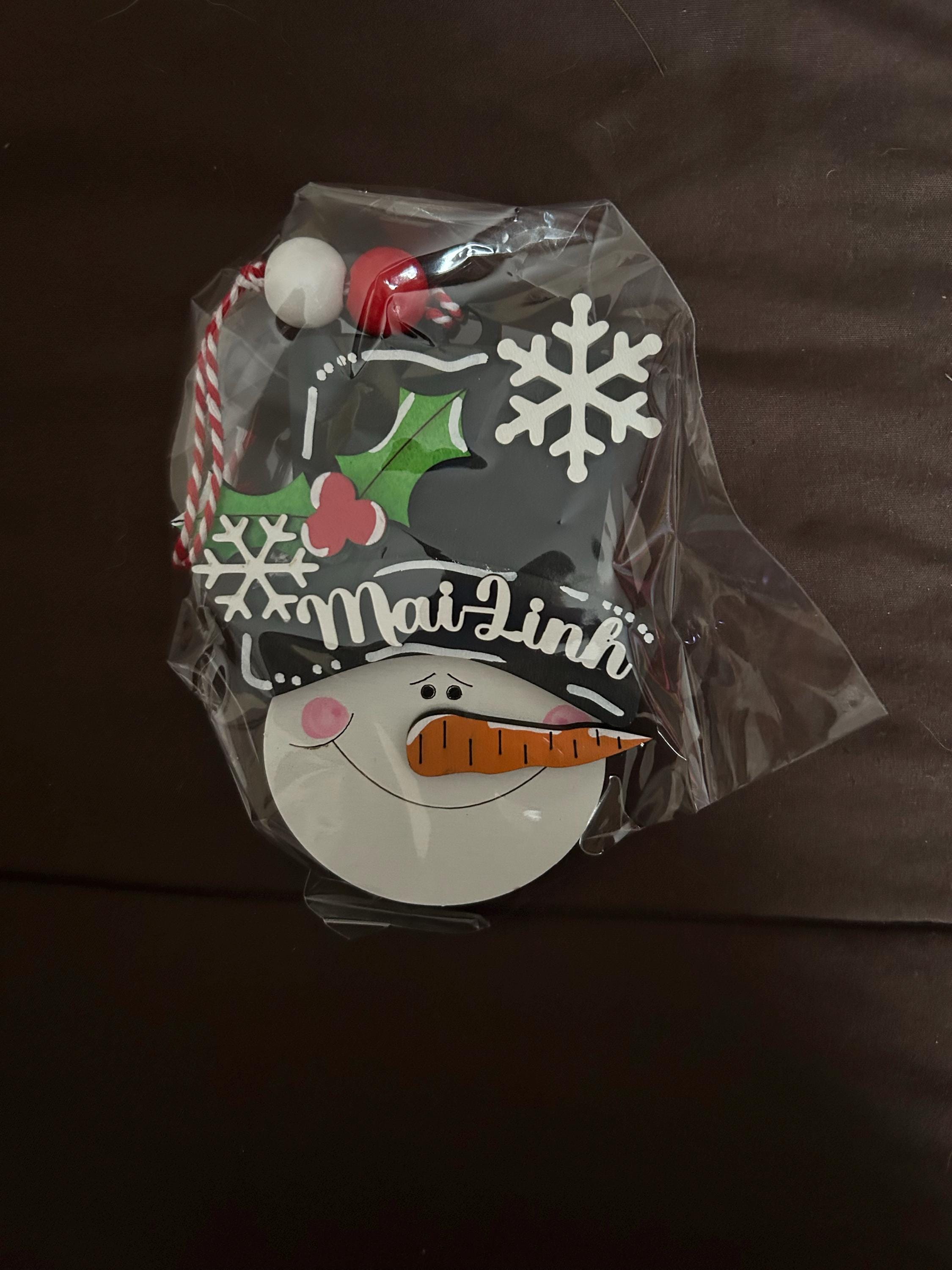 PERSONALIZED snowman ornament, personalized snowman, personalized ornament, Christmas stocking tag, personalized family Christmas snowman