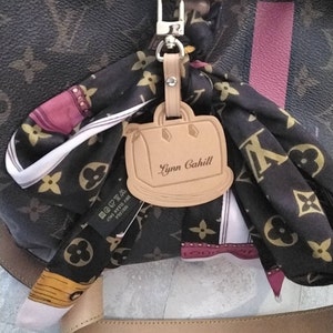 Mcraft® Engraving Personalized Patina Vachetta Leather Purse -   Cheap louis  vuitton handbags, Louis vuitton handbags prices, Louis vuitton bag outfit