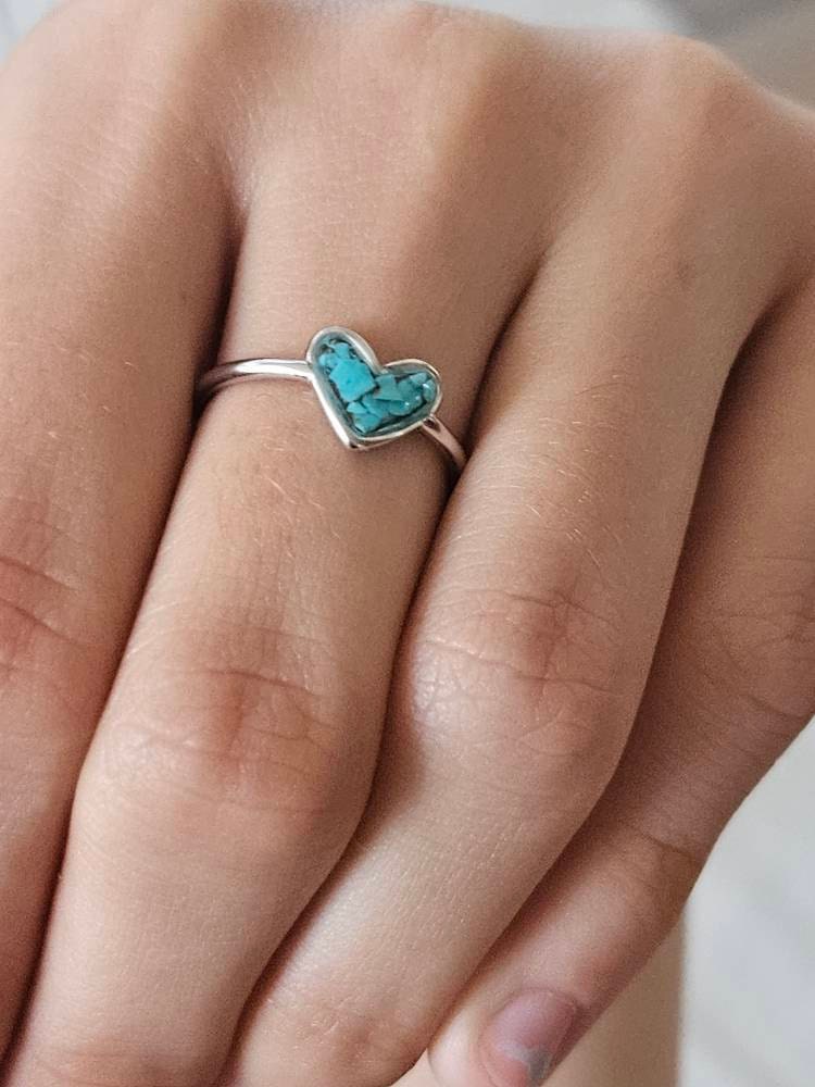 Genuine Turquoise ring | .925 sterling silver | unique crushed stone ring | hypoallergenic | boho statement jewelry | detailed | heart shape
