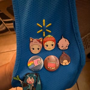 Valeria added a photo of their purchase