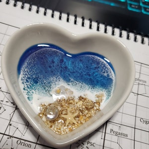 Heart Shaped Beach Scene Ocean Wave Resin Ring Dish Ceramic Trinket Tray  Jewelry Holder Beach Wedding Gift 