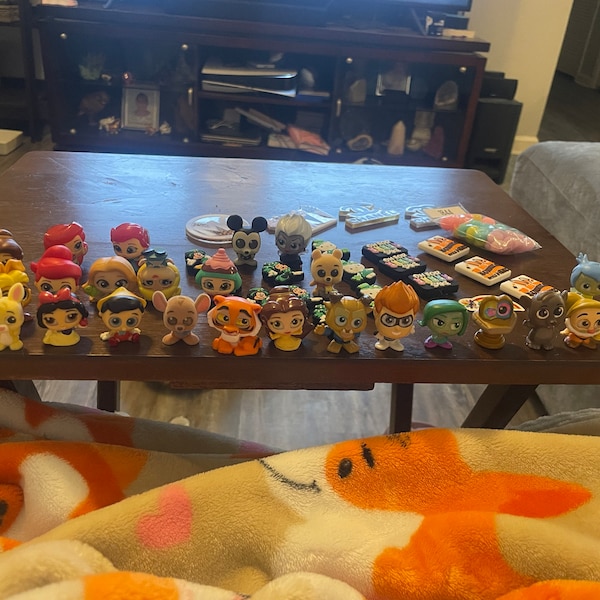 20 Random Doorables !! - Etsy