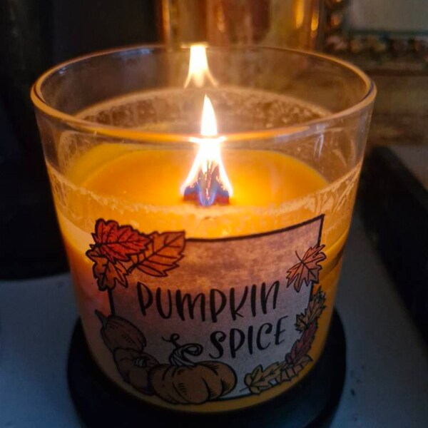 Roasted Coffee and Hazelnut Scented Wood Wick Soy Wax Candle Plants a