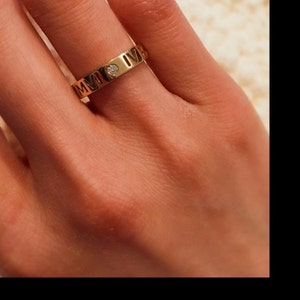 Buyer photo Ariesytran, who reviewed this item with the Etsy app for iPhone.