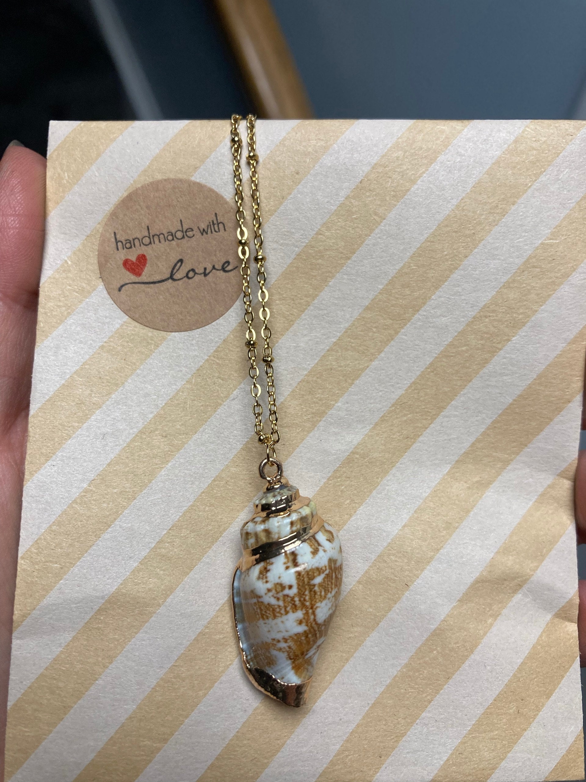 Natural Seashell Necklace, Boho Jewelry, Seashell Pendant Necklace, Cowrie Adjustable Necklace, Beach Wedding, Ocean Jewelry