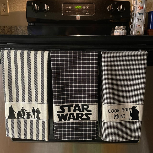 Star Wars Decorative Towel Set Decorative Bar or Kitchen 