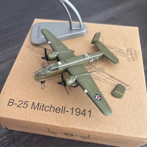 B-25 Mitchell WW2 Bomber 1/144 Detail Diecast Metal Airplane