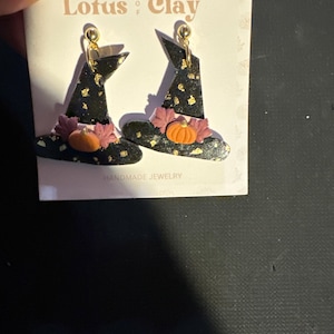 Rachel added a photo of their purchase