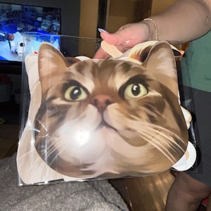 hailey added a photo of their purchase