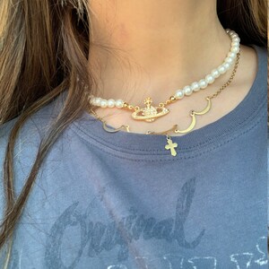 Vivienne Westwood Pearl Necklace Gold 