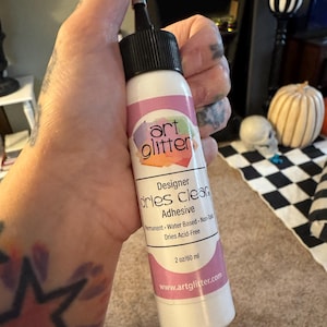 Thee added a photo of their purchase