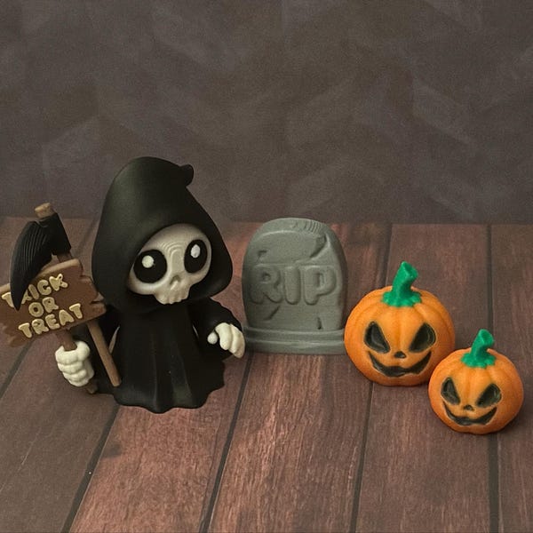 3D Printed Mini Crystal Terrace Stands for Pixies or Fidget Friends ...