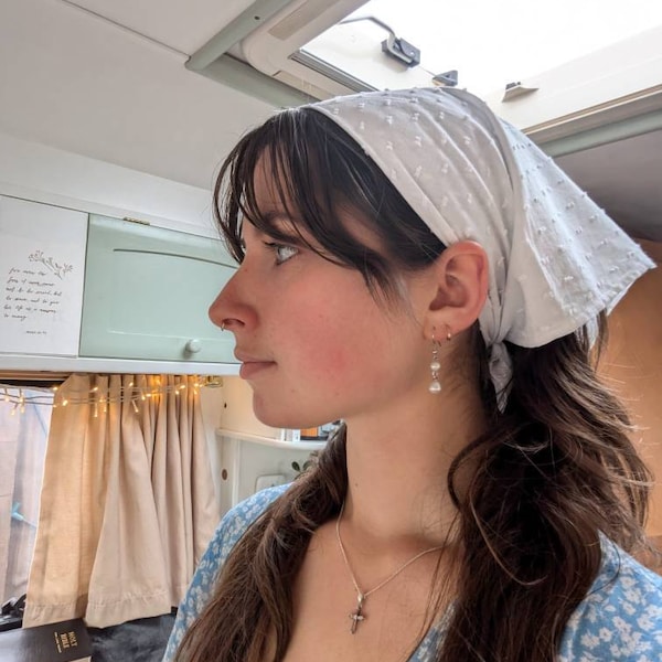 Foulard Triangulaire Dentelle Blanche Femme - Été, à Nouer Cheveux Ou Cou