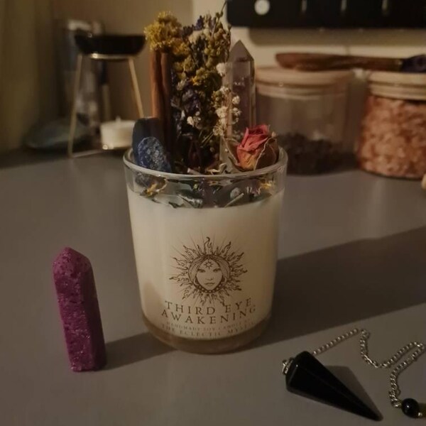 Third Eye Awakening Intention Candle With Crystals Herbs & Flowers- Bay ...