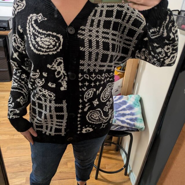 Mystery T-shirt + Flannel Outfit | Graphic Tee Flannel