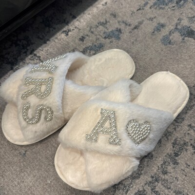 Personalized Feather Pajamas, Bridal Pajamas, Bride to Be Pajamas