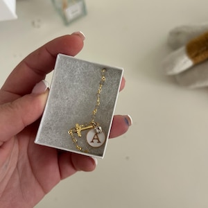 Alyssa added a photo of their purchase