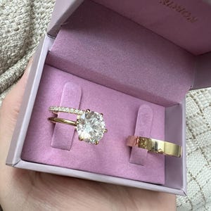Luz added a photo of their purchase