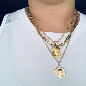 18k Gold Filled Initial Medallion Letter Pendant Necklace - Etsy