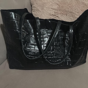 Amaris added a photo of their purchase
