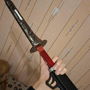 メタルギア ライジング リベンジェンスに登場する高周波ムラマサ