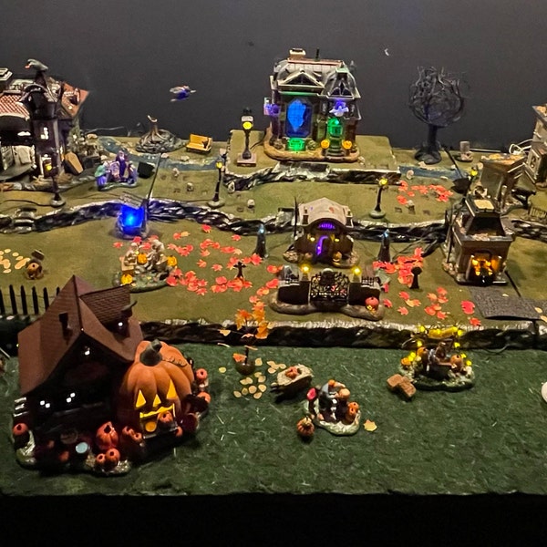 Lemax - Spooky Town Display Platform, Set of 3 main image 1