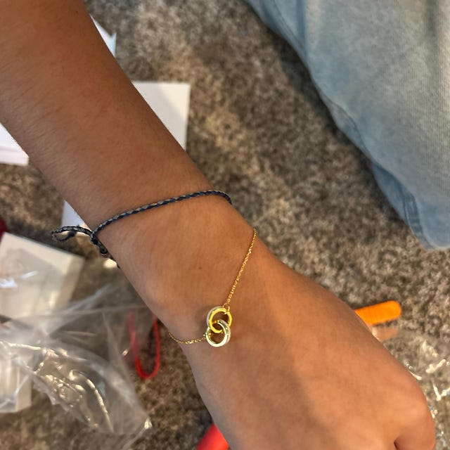 ◆Caitlyn Minimalist◆Opal Inlay ブレスレット 送料込 Interlocking Circles Opal Inlay Infinity Bracelet | Caitlyn