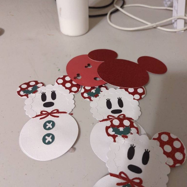 ミッキーとミニーの雪だるま SVG - Cricut または Silhouette Cut