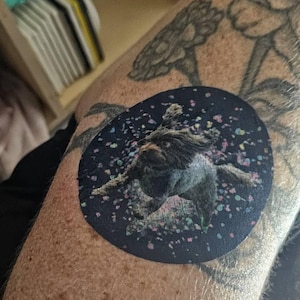 Lee added a photo of their purchase