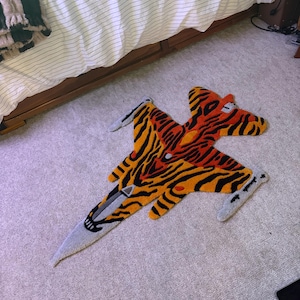 Tatum added a photo of their purchase