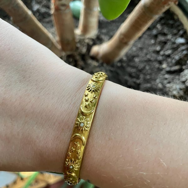 Sun Moon Stars Cuff Bracelet Celestial Bracelet Vintage Inspired Open Iap 600x600.6407899838 Ixaeh85y
