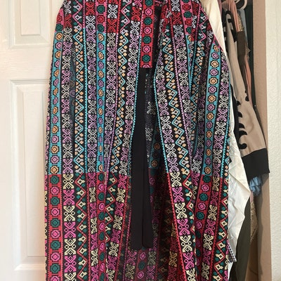 Elegant Thobe Dress / Palestine Embroidery / Palestinian Dress Abaya ...