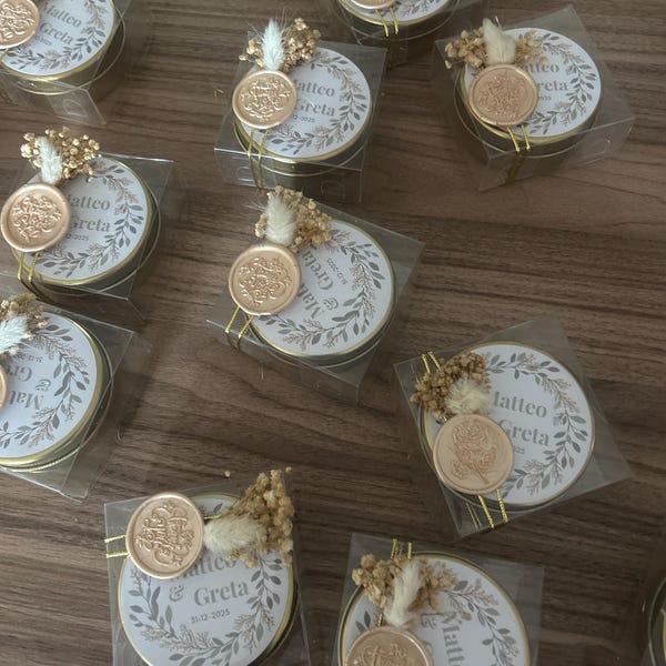 Personalized Soy Wax Tin Candle With Dried Flowers, Orange & Cinnamon ...