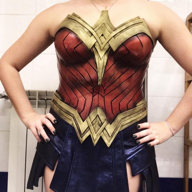 Costume donna Wonder Woman con corsetto marchio originale