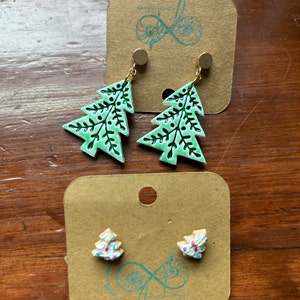 Samantha added a photo of their purchase