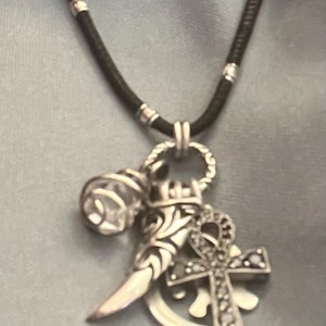 Devi added a photo of their purchase