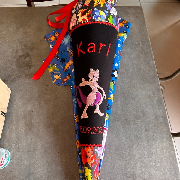 Personalisiertes Schultüte Mit Namen – Weltraum-Rakete Design, Inkl. Kissen (blau)