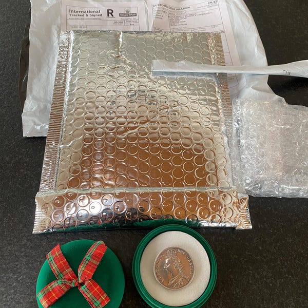 stunning-unusual-vintage-stylish-thick-heavy-375-9ct-gold-mounted