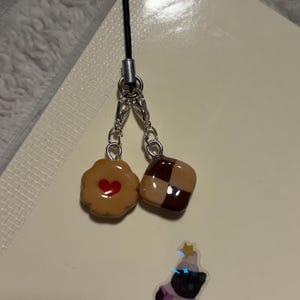ミニビスケットチャーム3個セット || チェック柄、ストロベリーハート