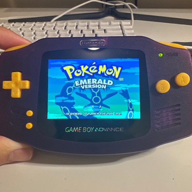 Pokémon Blue (GB), Crystal (GBC), FireRed (GBA), & Black 2 (DS) Versions -  real/fake? Purchased from various sellers on  : r/gameverifying