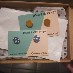 Scarlett added a photo of their purchase